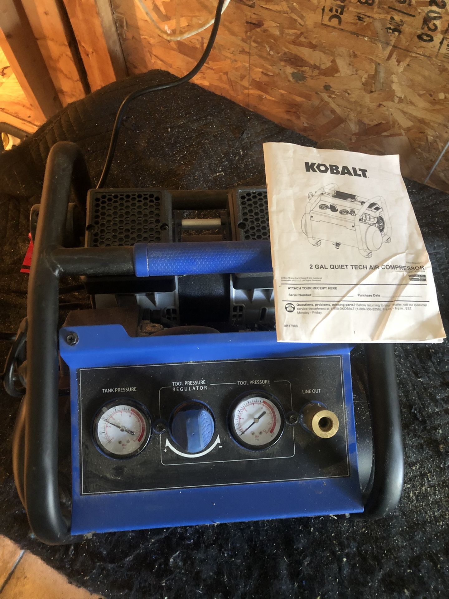 Kobalt 2 Gallon Quiet Tech Air Compressor