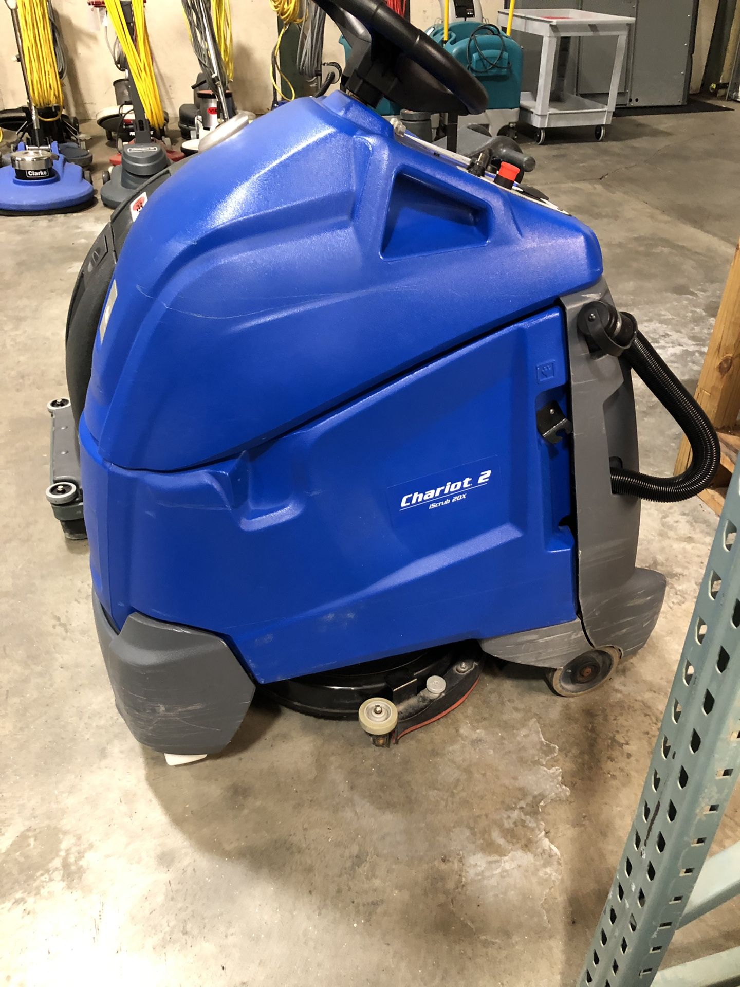 Windsor iScrub 2 20x stand on floor scrubber