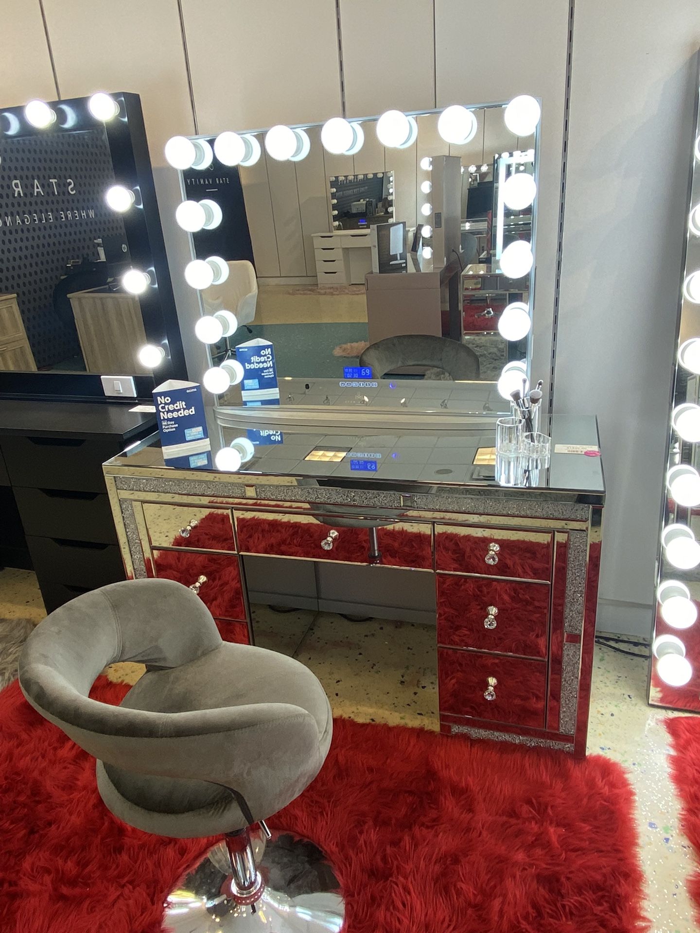 ππ Hollywood Makeup Vanity With Bluetooth Speakers ππ
