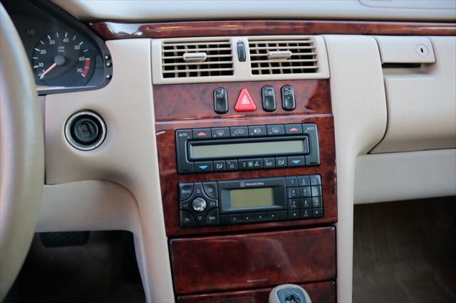 1999 Mercedes-Benz E-Class
