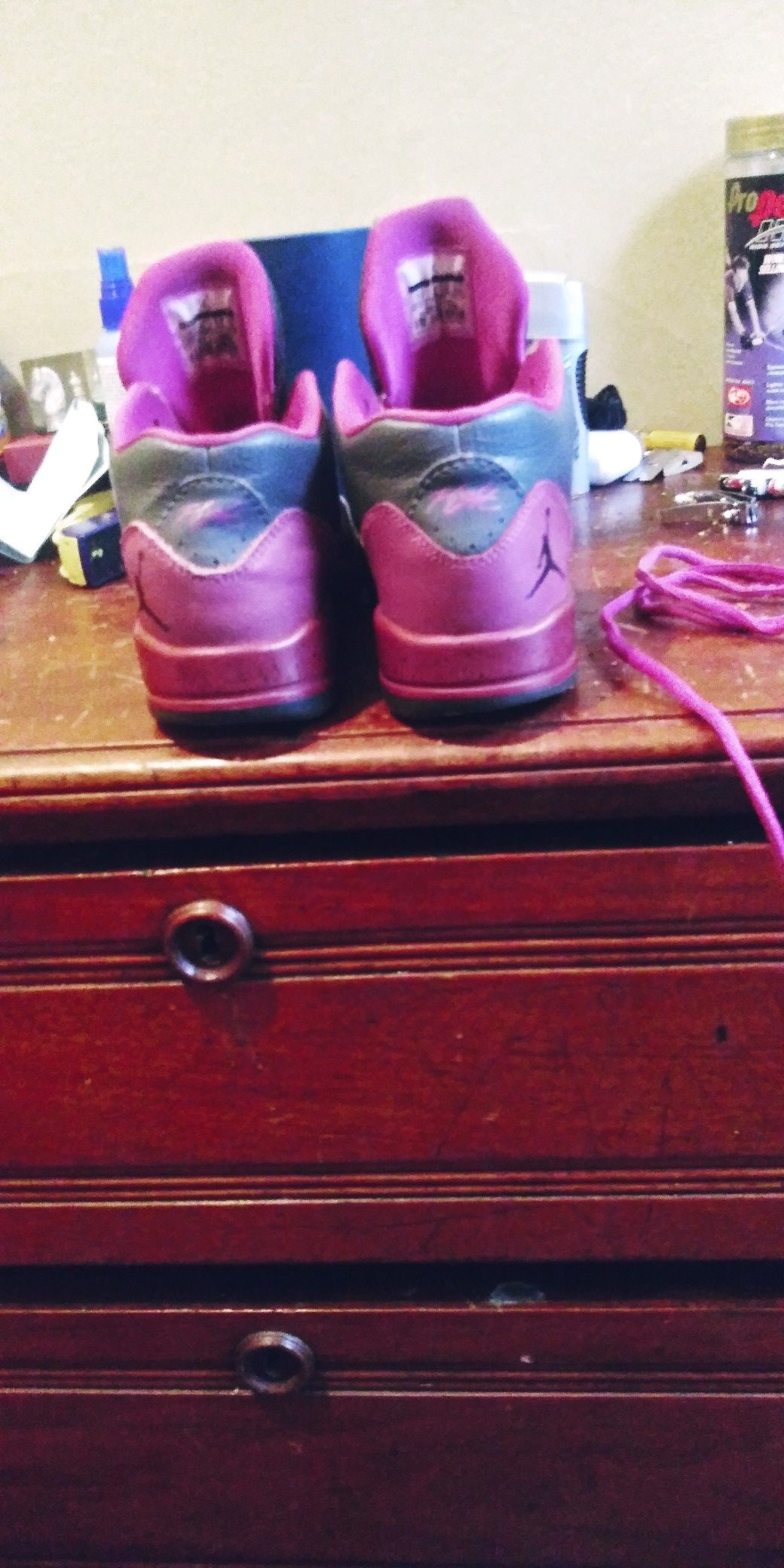 Jordan Flights Size 1Y