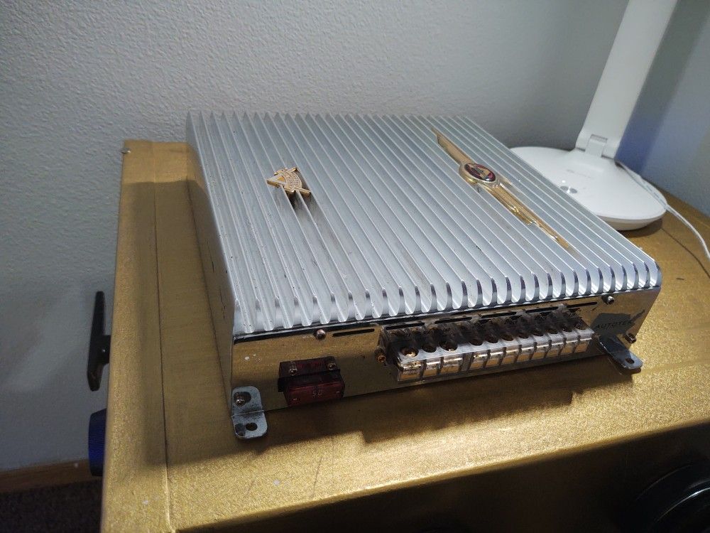 autotek car stereo amplifier