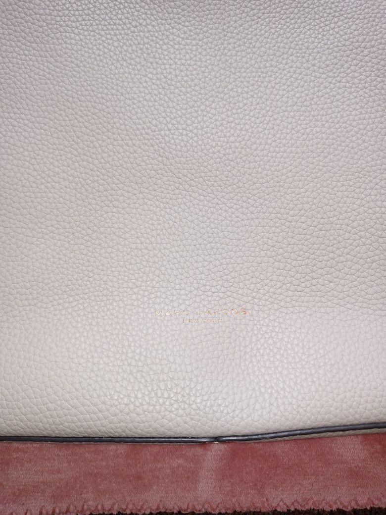 Brand New Marc Jacobs Cowhide Leather Purse