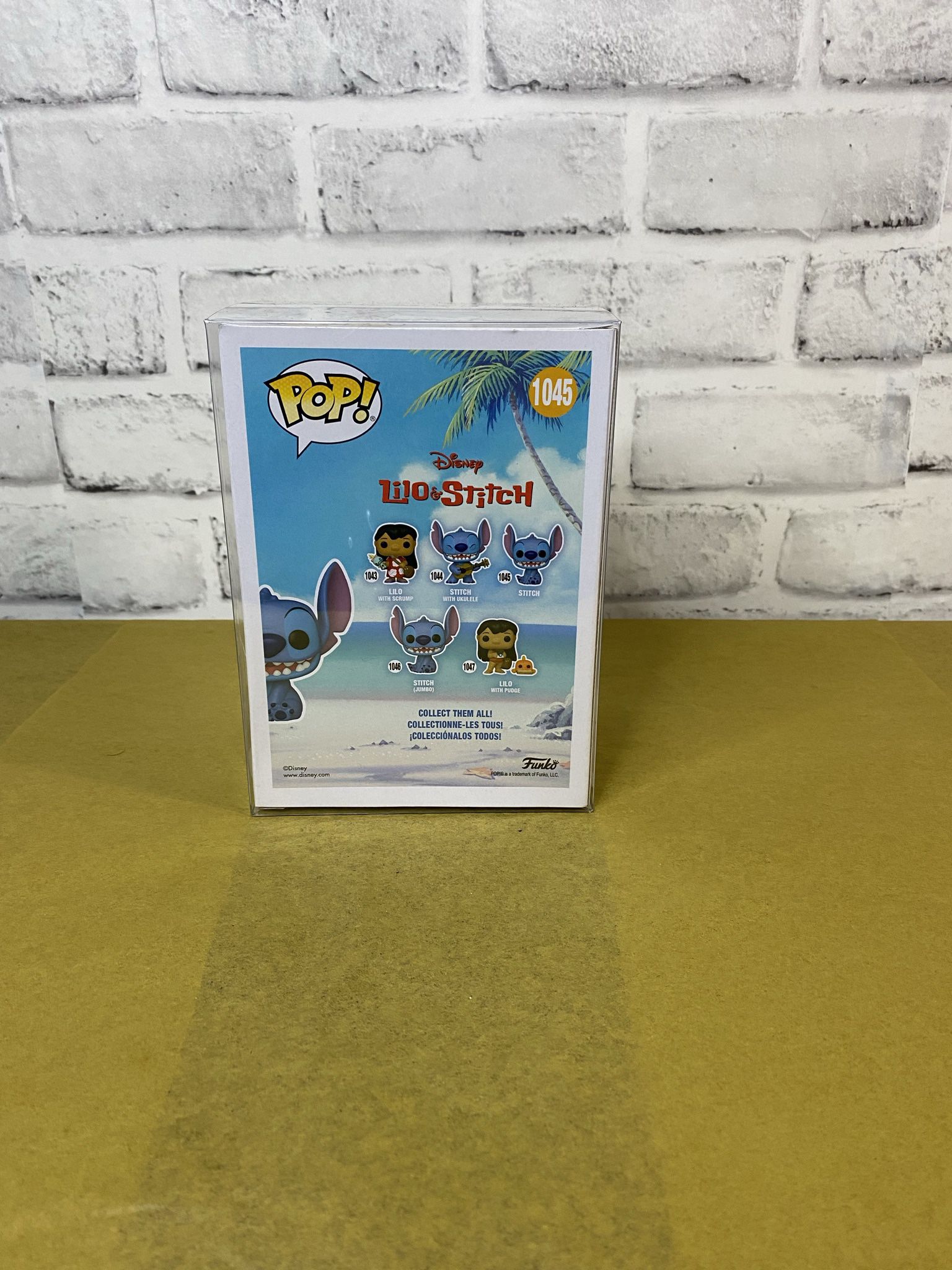 Disneys Lilo & Stitch - Seated Stitch (FL) (Target Exclusive) & Pride Diamond  (BoxLunch Exclusive) Custom RARE Bundle POP’s In Protector Case