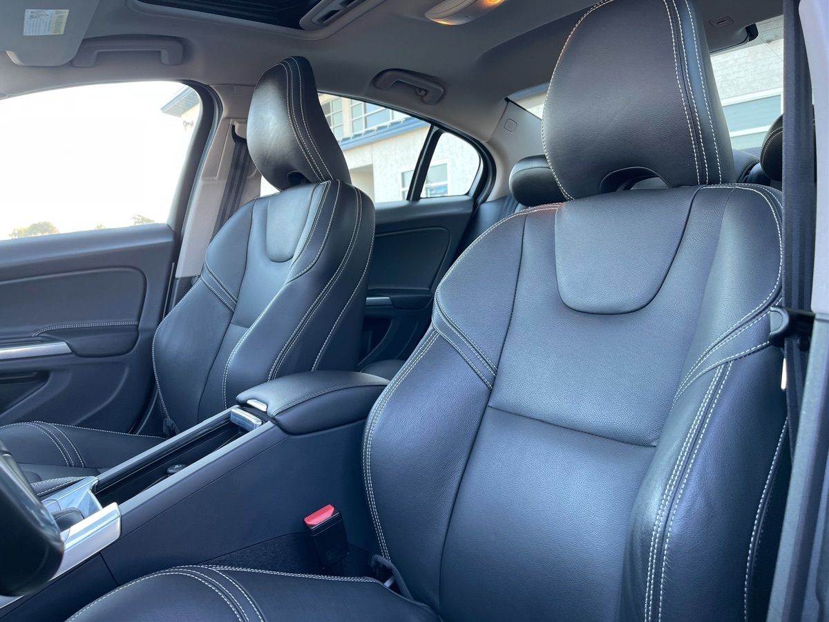 2017 Volvo S60