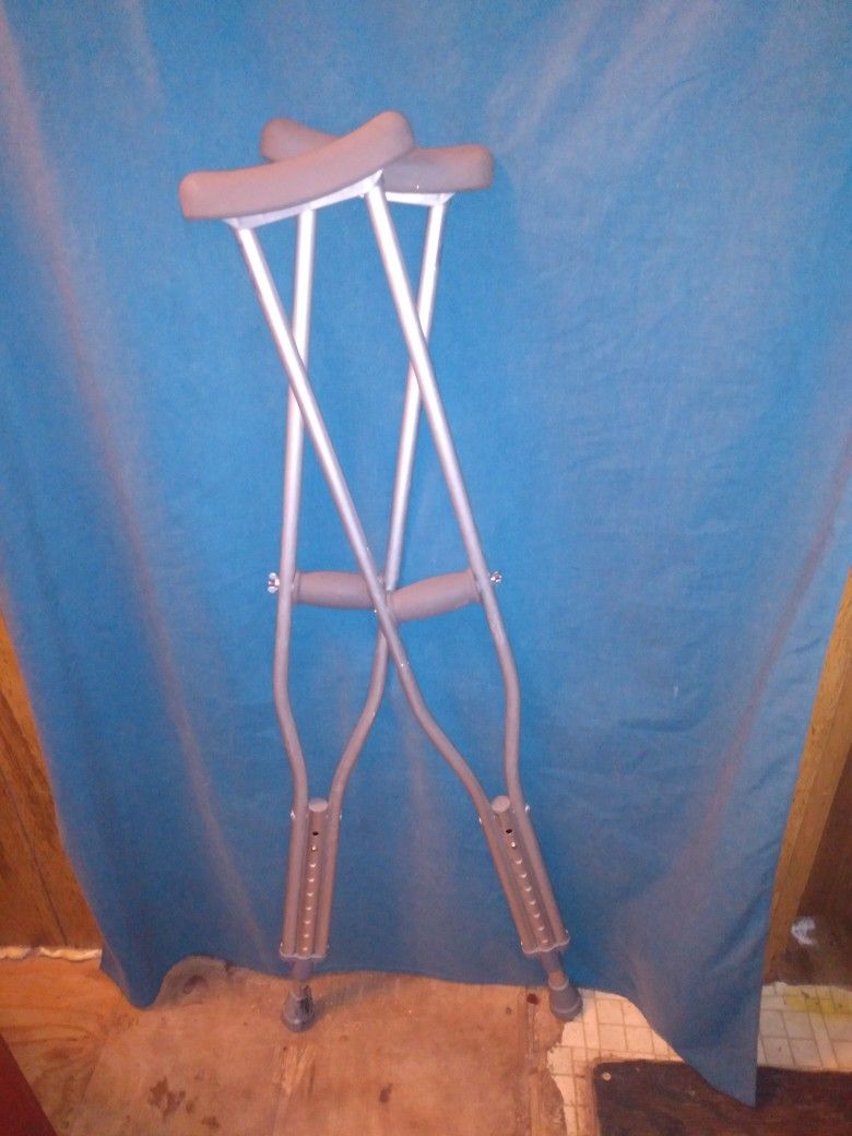 Premium Pro Crutches