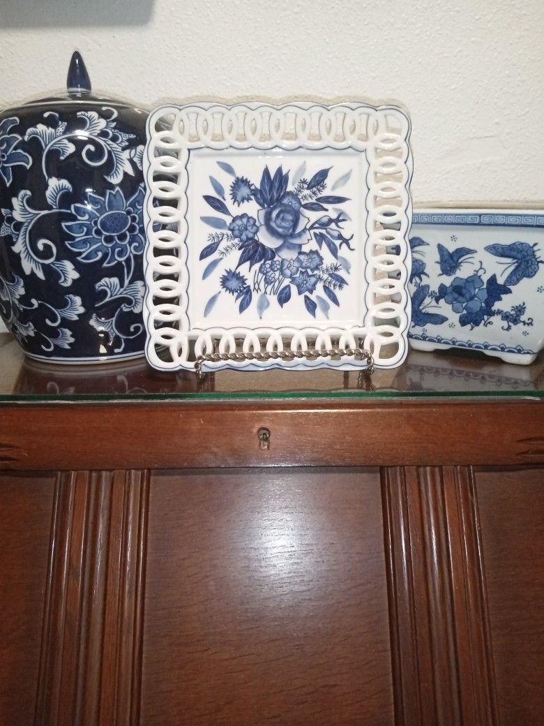 Antique & Vintage Blue &White Porcelain