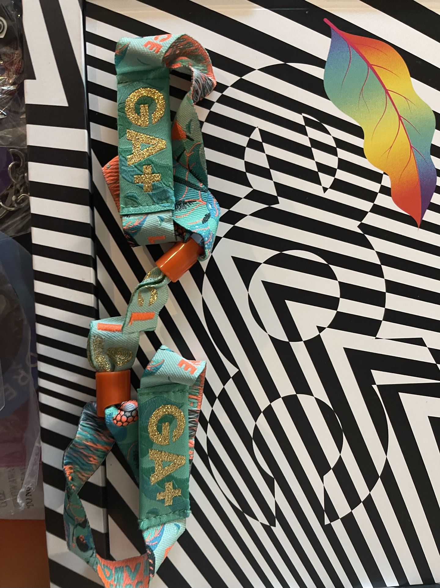 π I HAVE TWO EDC GENERAL ADMISSION + FOR SALE WE CAN MEET AT THE EVENT OR IN SAN DIEGO AREA ππΌ