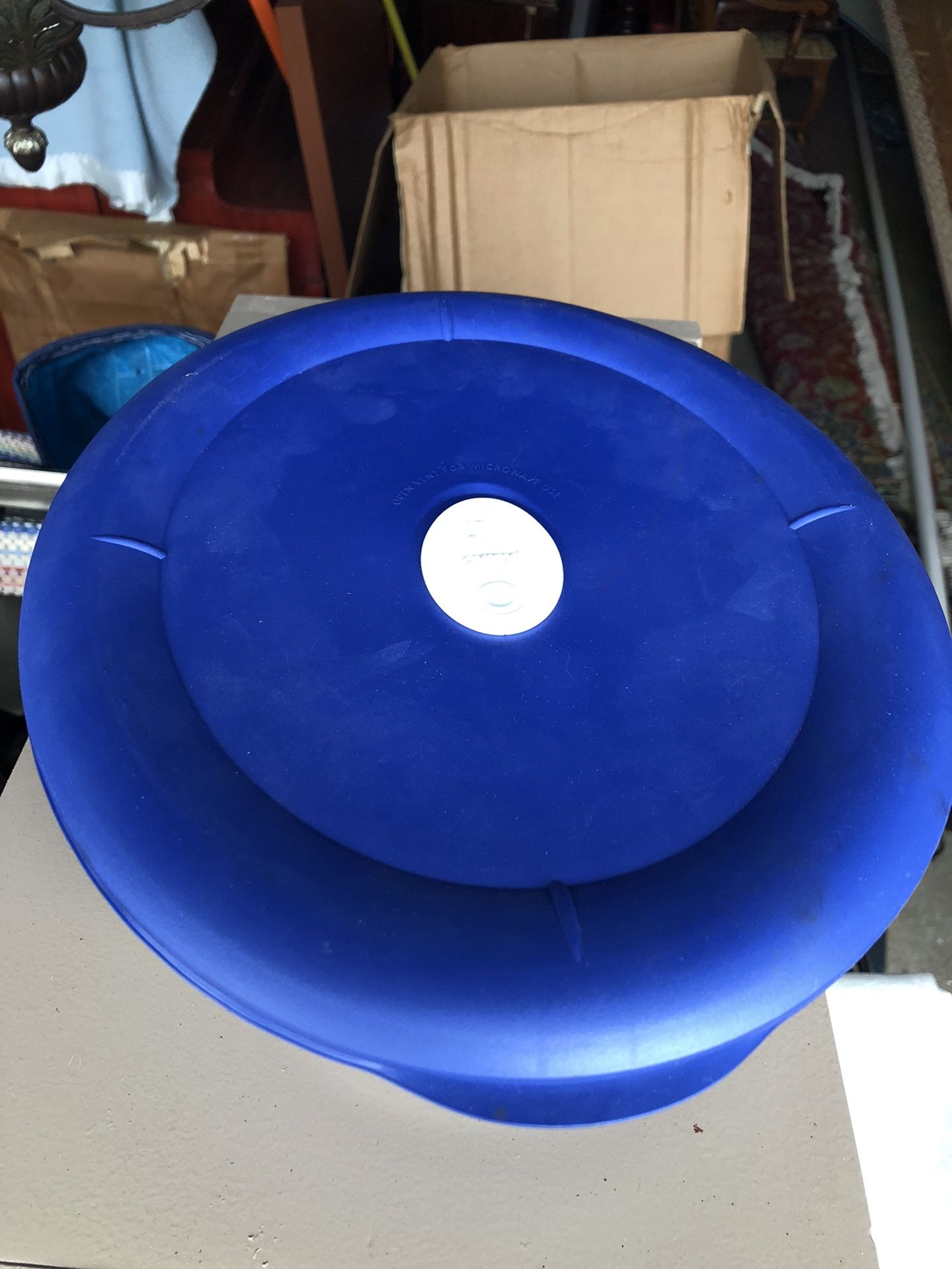 Miscellaneous Pyrex clear bowls