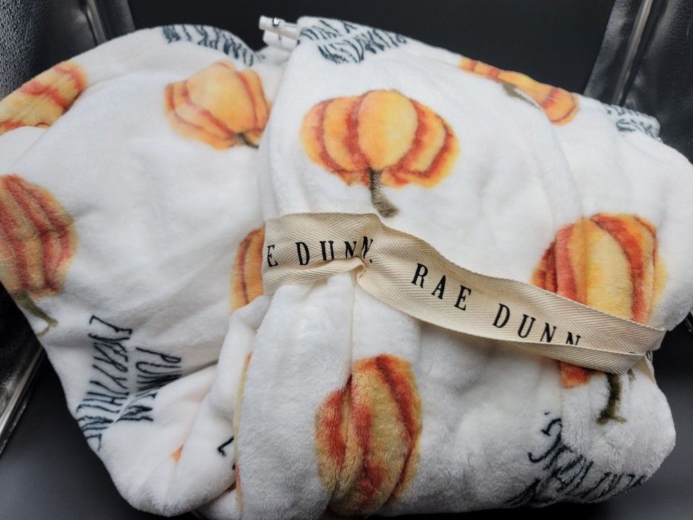 Rae Dunn Throw 50 x 70 Pumpkins Fall Halloween Plush Blanket