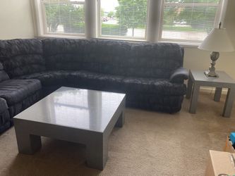 ASHLEY 4PC SECTIONAL & PULLOUT SLEEPER Thumbnail