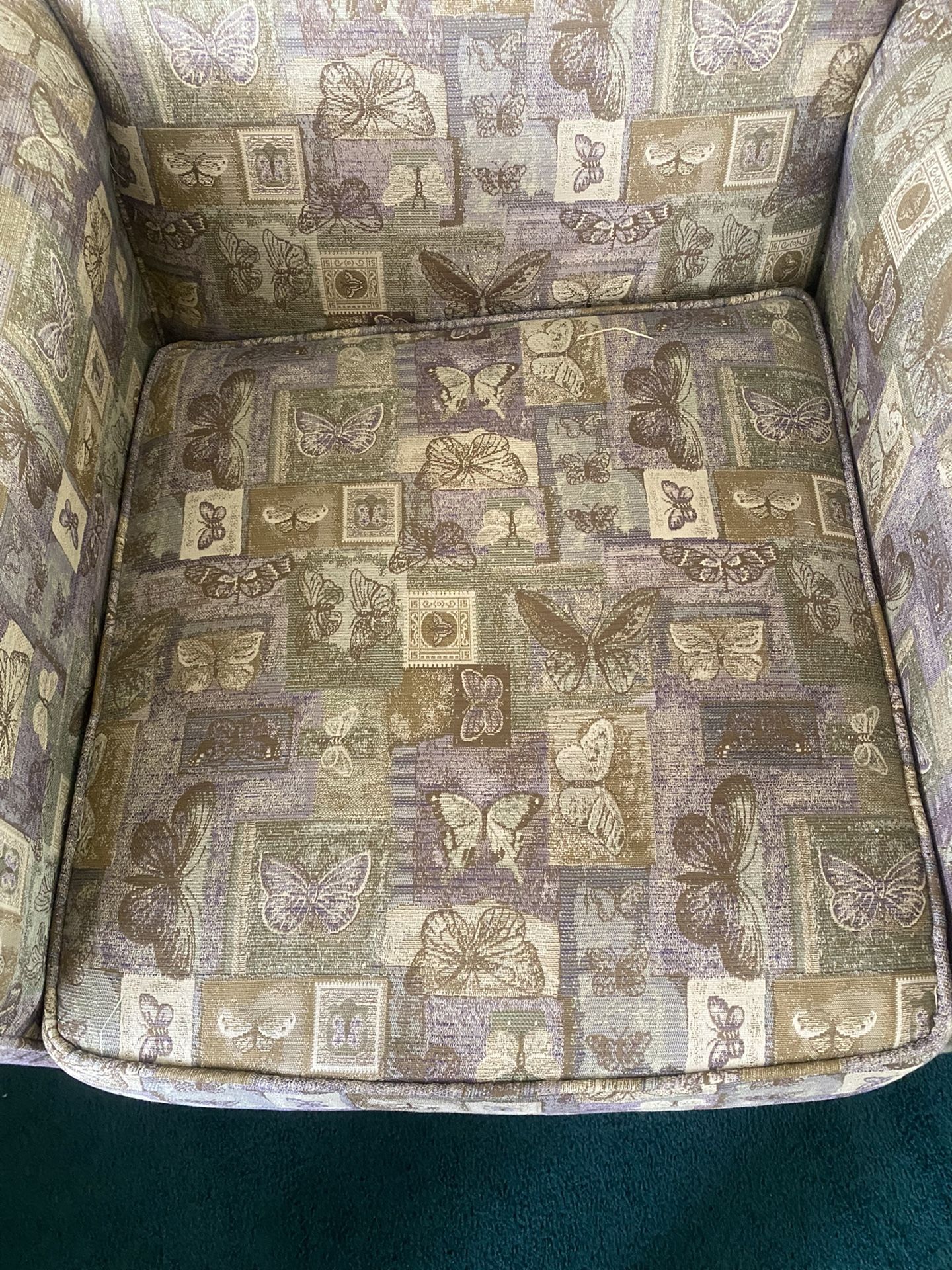 $135-(firm on price)-1 Medium size lightweight butterfly chair this is A regular size chair. (used) as32 inches wide by 33 inches tall by 32 inches de