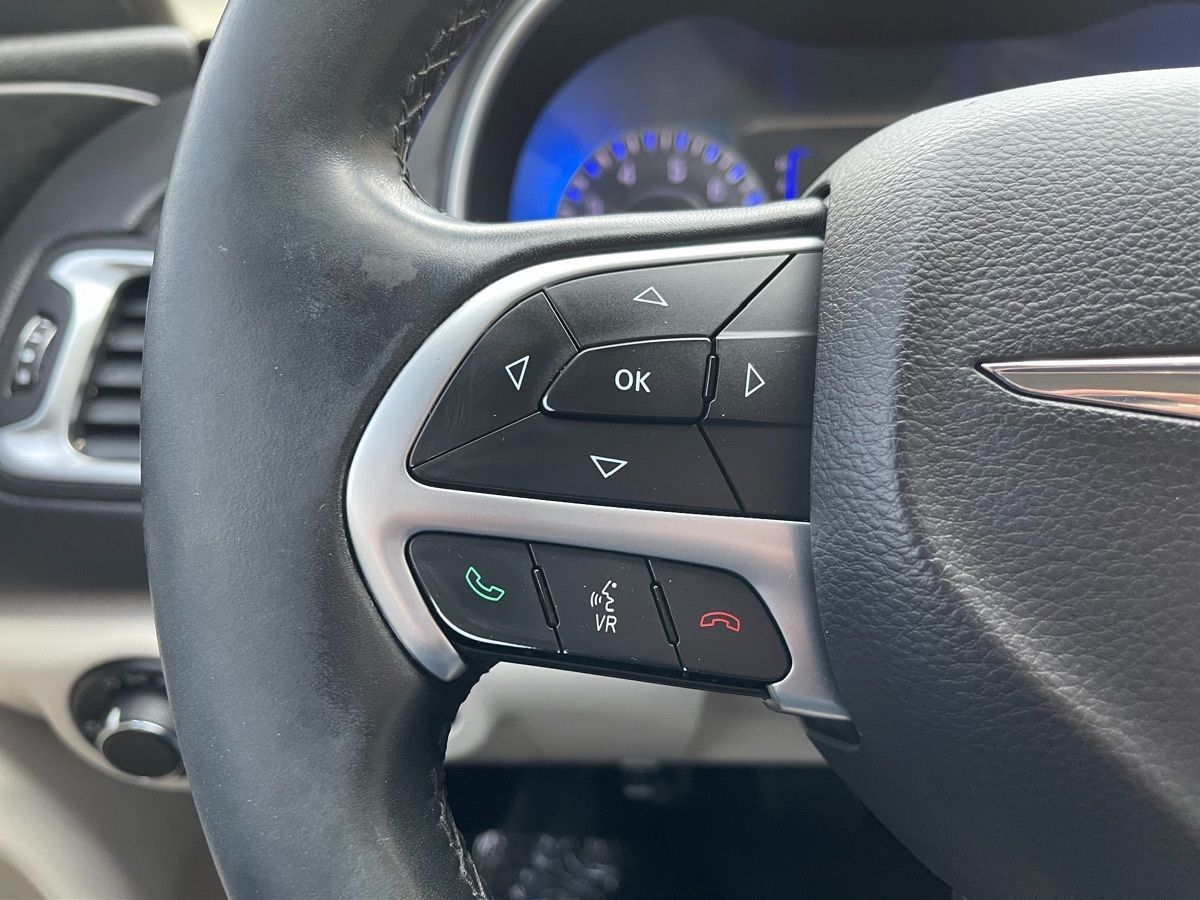 2015 Chrysler 200