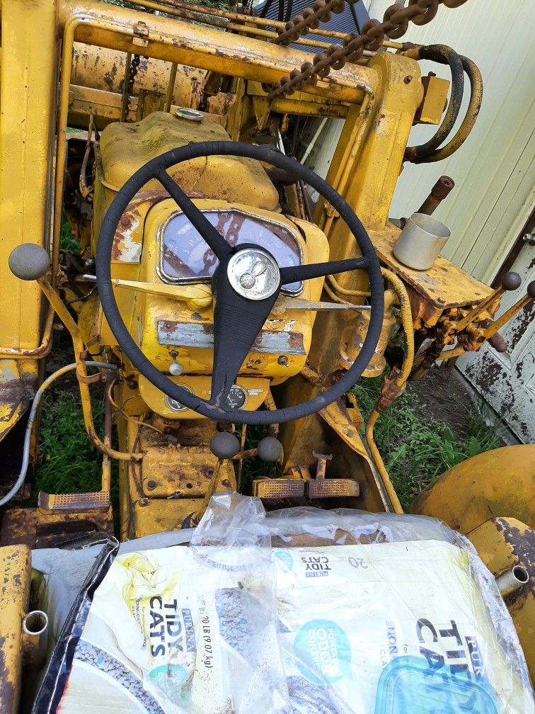 Case 420 Backhoe