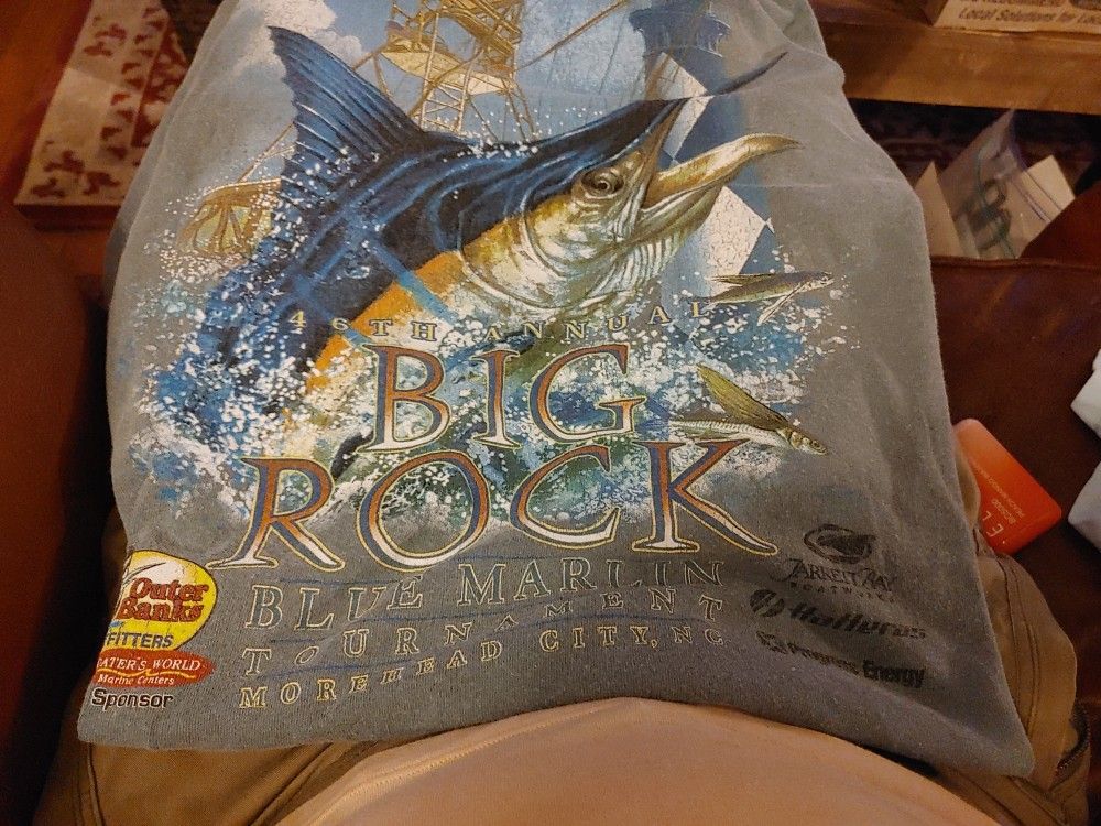 XL Men's Big Rock Tournament Souvenir T shirt