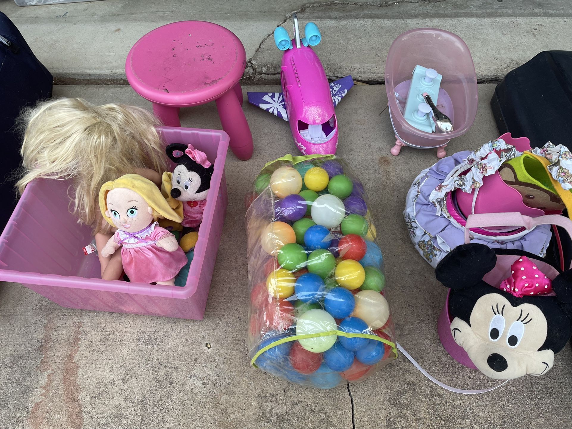 Free Toys And Stuffed Animals