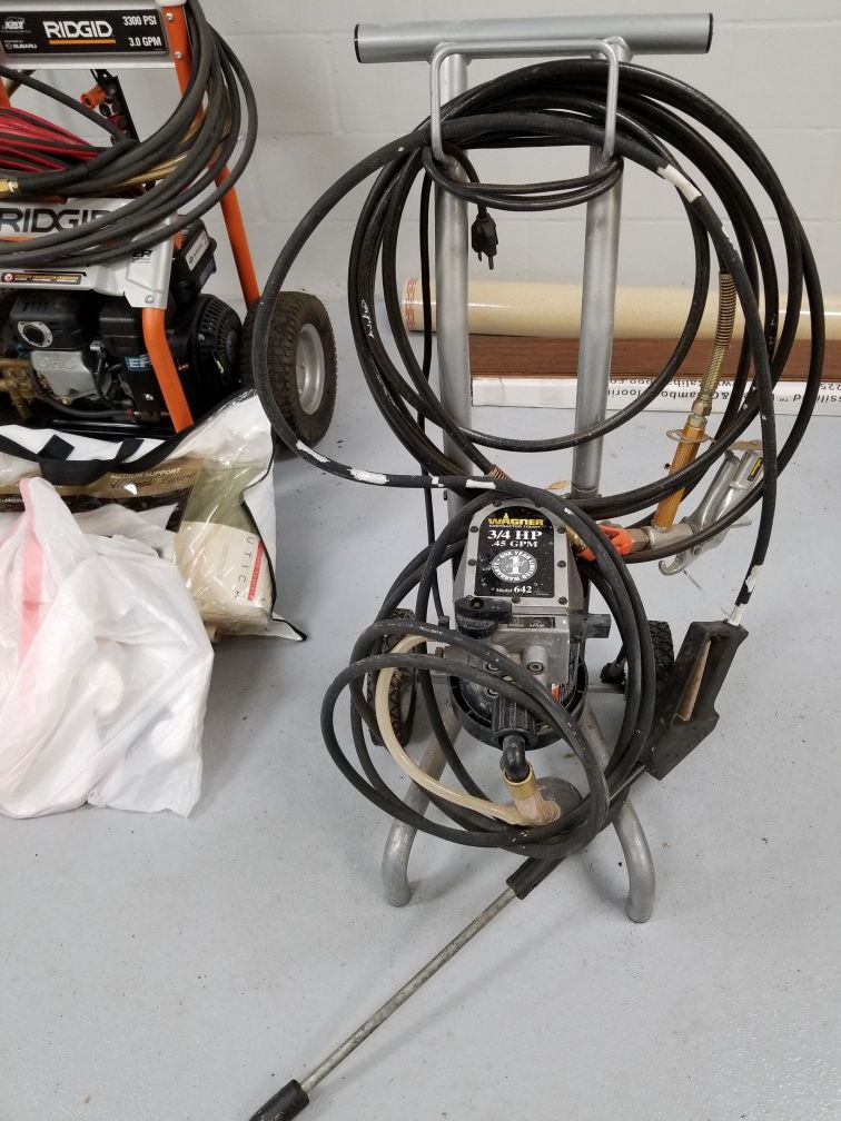 Wagner Model 642 3/4 HP Airless .45 GPM paint sprayer for Sale in