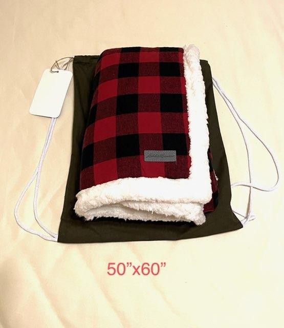 Red Buffalo Plaid Sherpa Throw TV Blanket W/Carry Bag, 50"x60", Super Soft Warm Comfy Plush Fleece