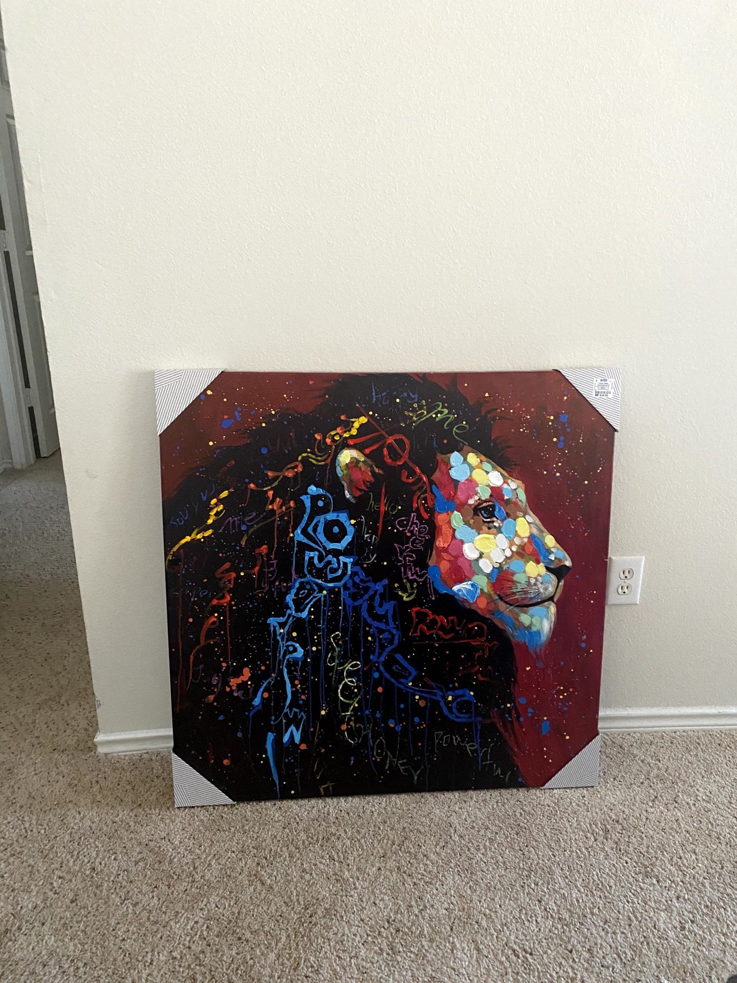 Canvas Wall Paintings In Excellent Condition