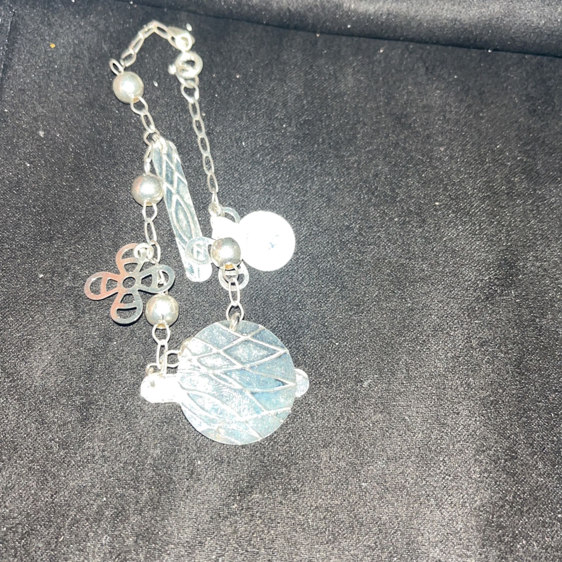 Brazaletes Y Joyería De Plata De Venta