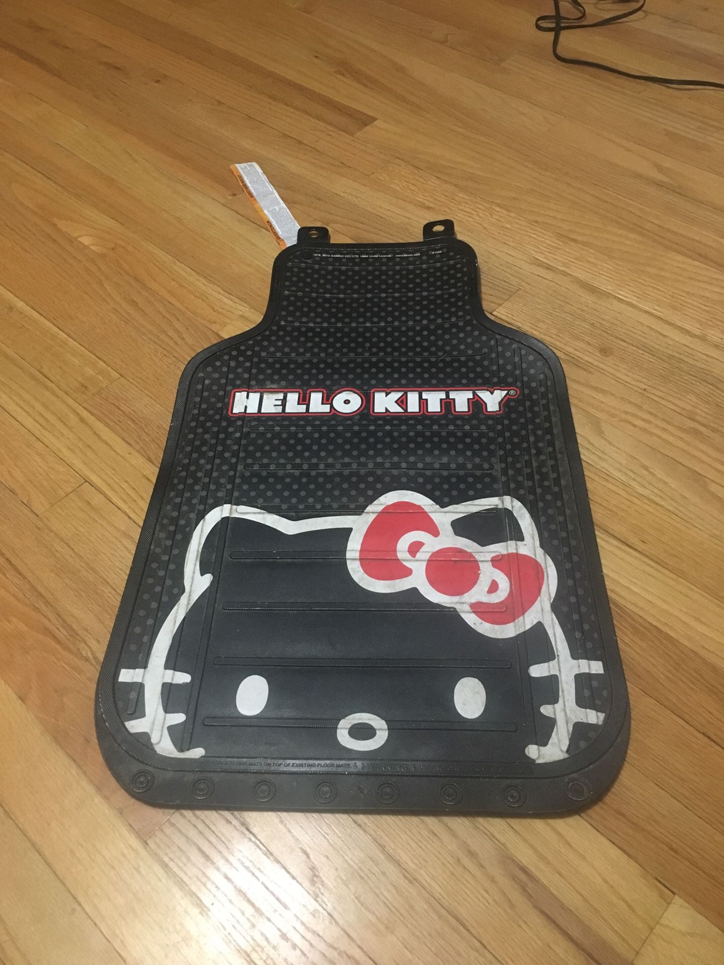 Hello kitty floor mat (only 1)