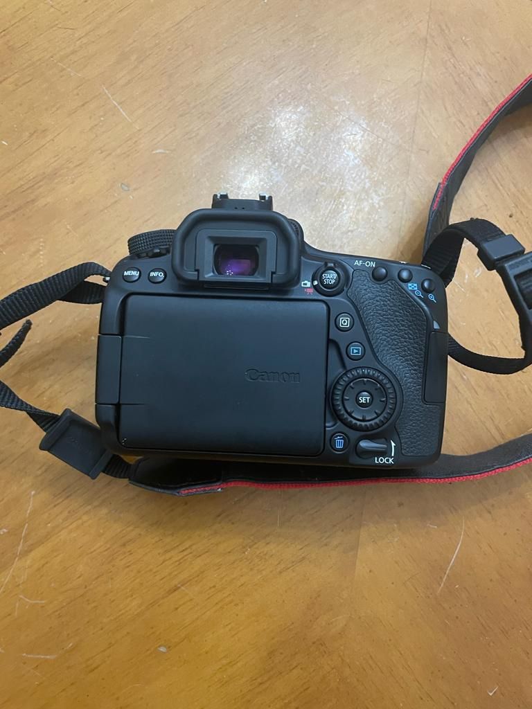 Canon EOS 80D DSLR Camera & Lenses EF 75-300mm, EFS 18-135mm