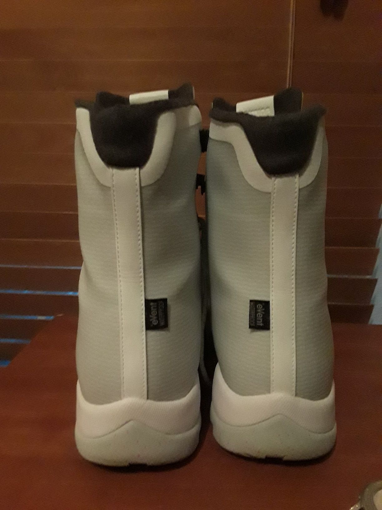 Jordan water boots size 13