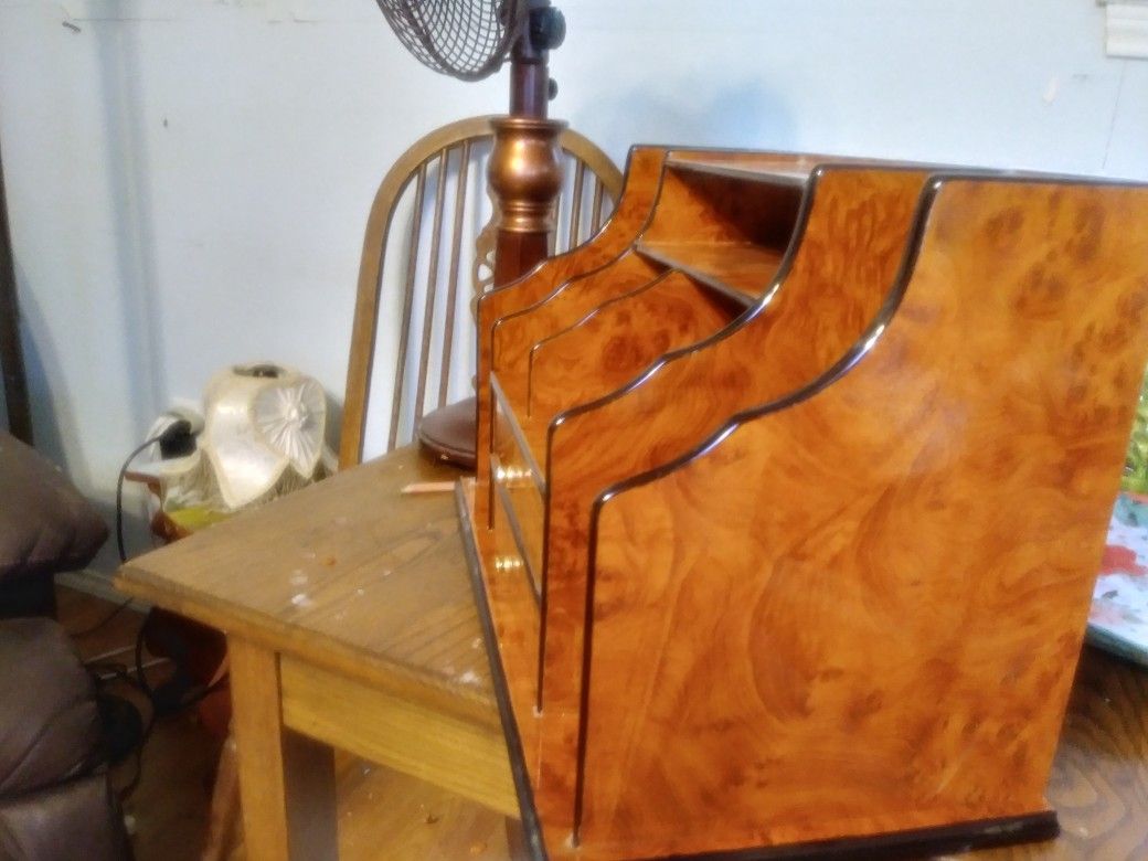 Desk Top Organizer
