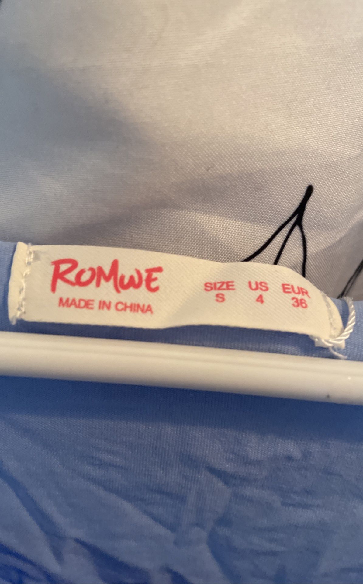 Romwe Long sleeve Crop Top