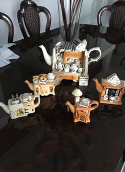 Tea pots