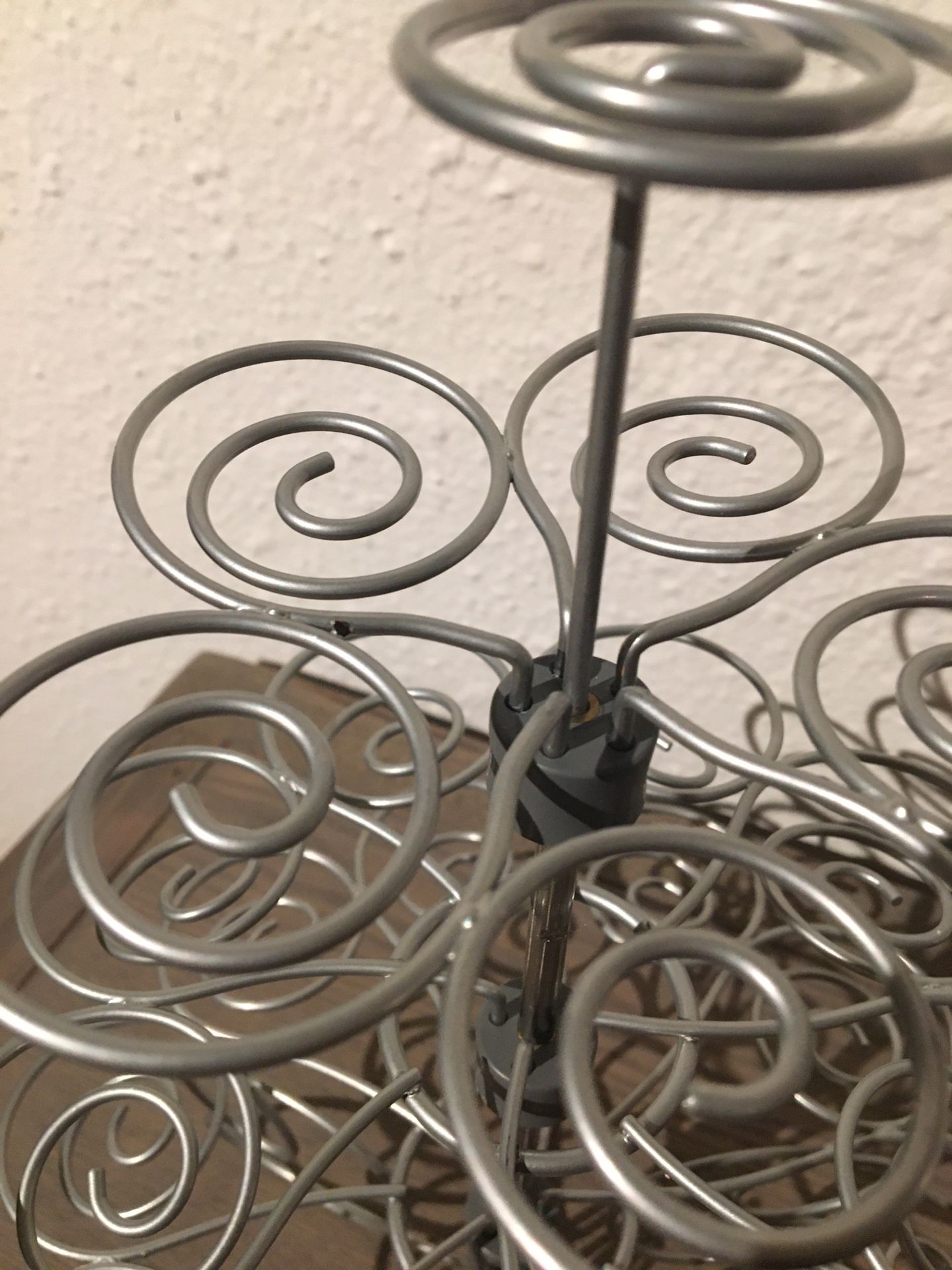 Mini Wire Cupcake Holder/Dessert/Cooking