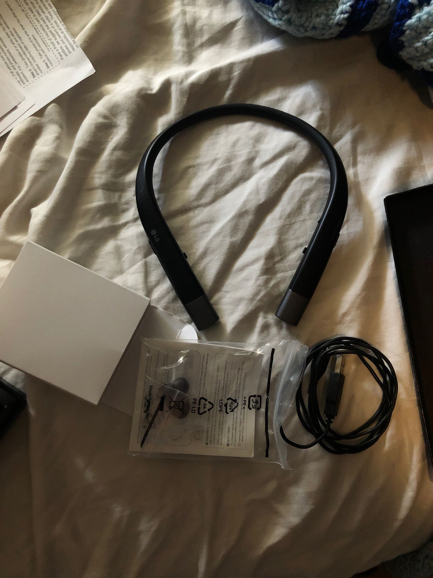 Bluetooth Headphones LG Tone Infinim