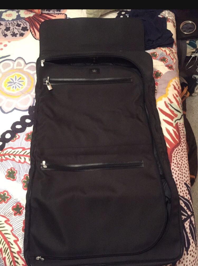 Louis Vuitton Overnight Garment Bag
