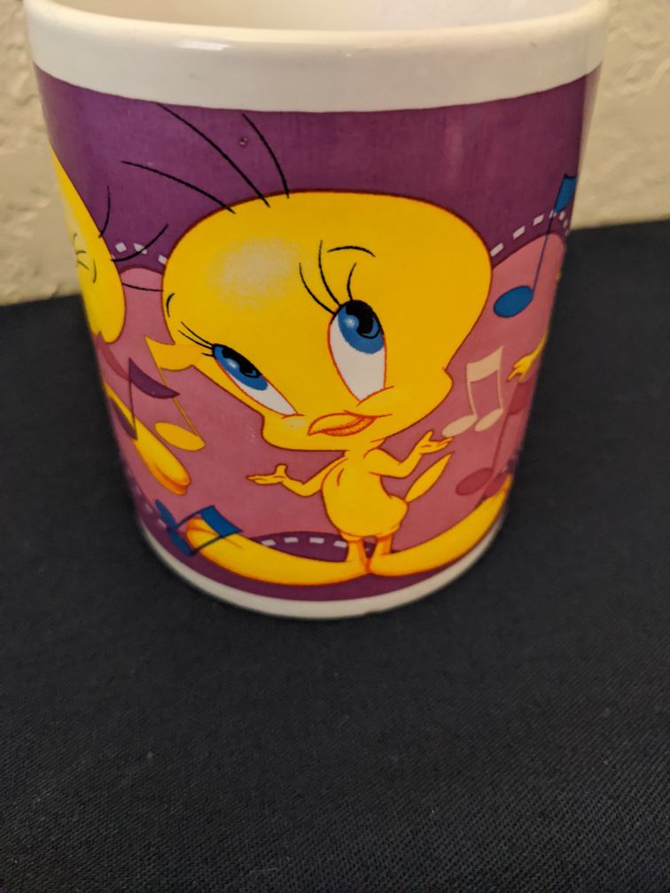 Tweety Bird mug/cup