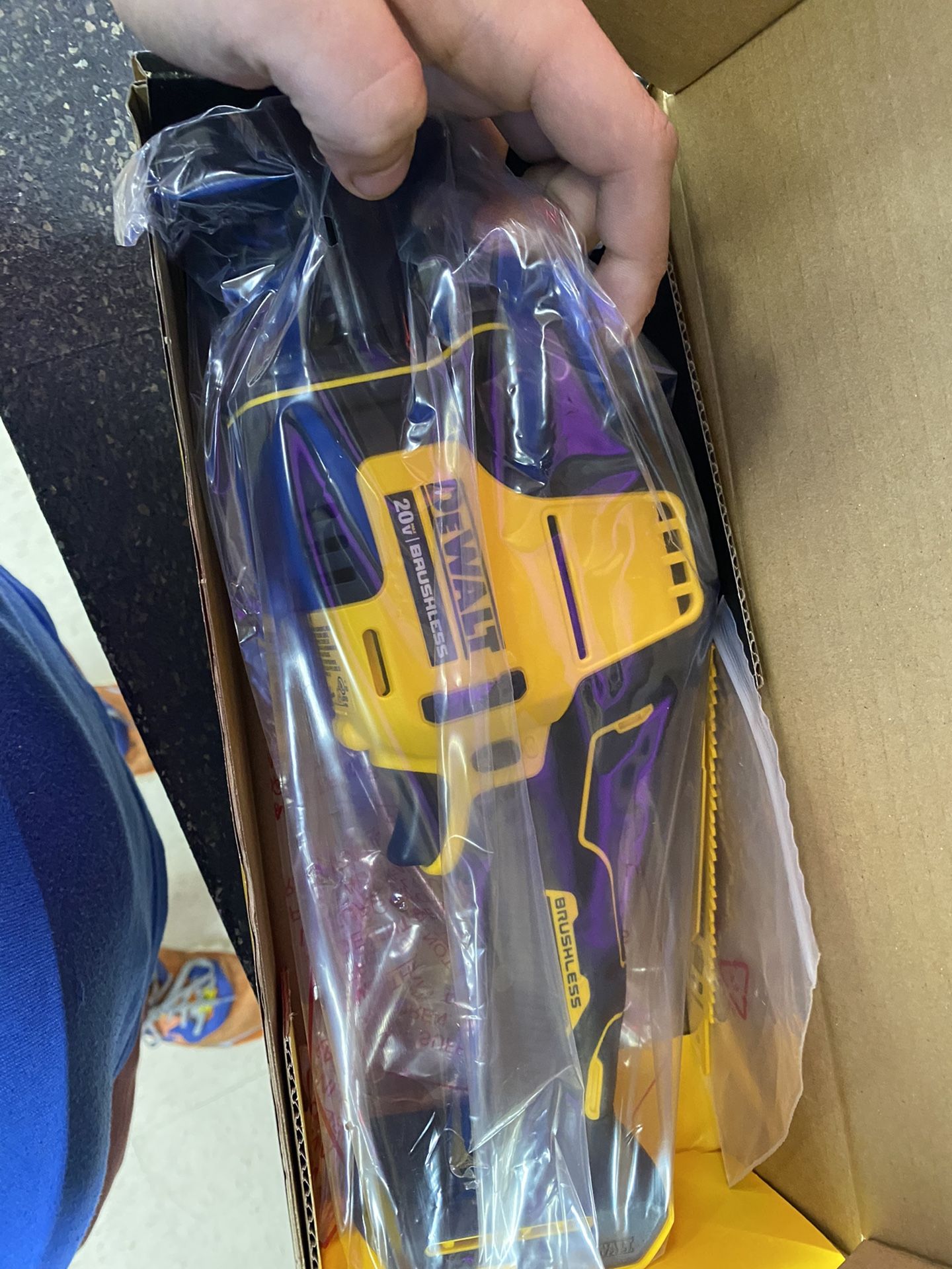 Brand New Dewalt Atomic Series One Handed Reciprocating Saw Tool Only
