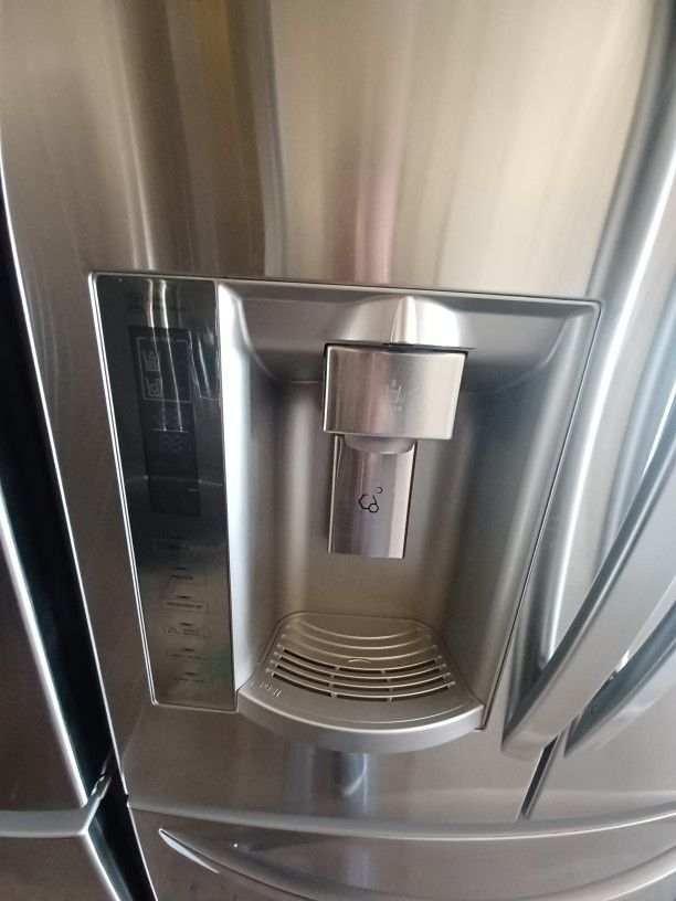 LG FRENCH DOOR FRIDGE
