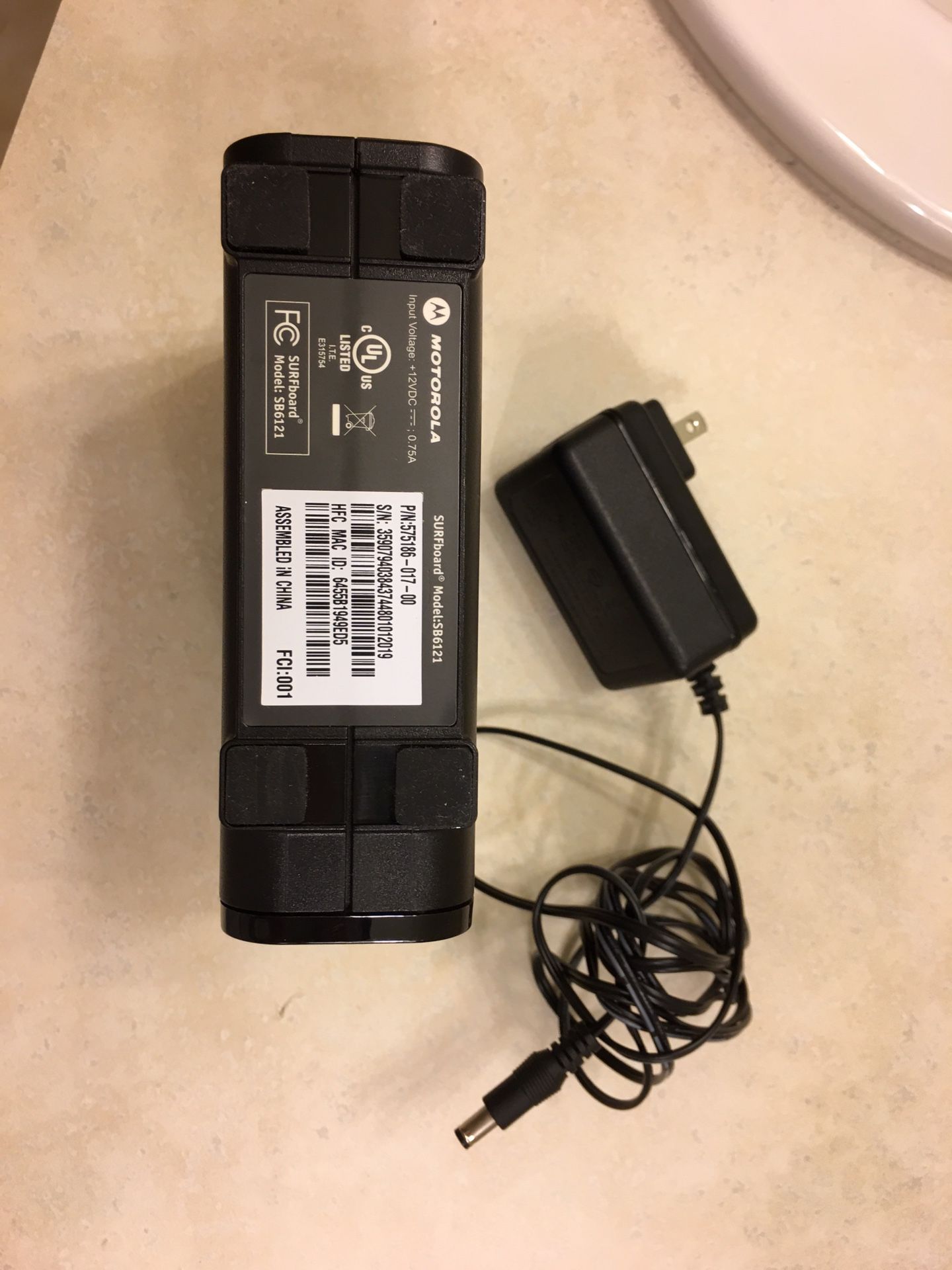 Arris/Motorola SB6121 DOCSIS 3.0 Cable Modem