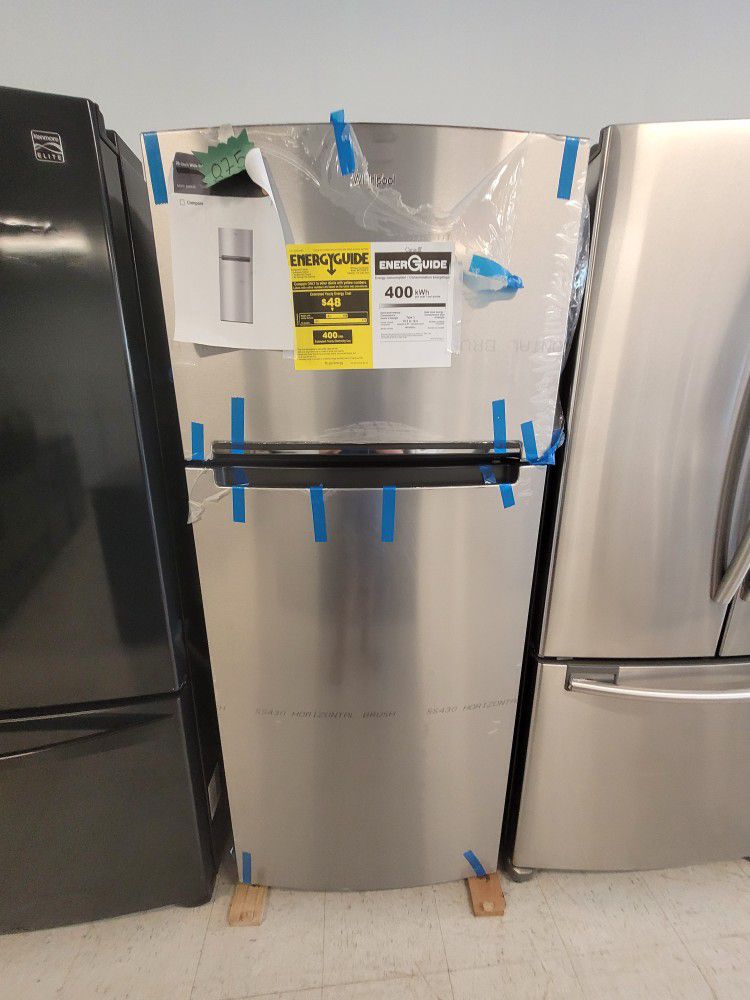 Whirlpool  28in Top Freezer Refrigerator New Open Box With 6month's Warranty 