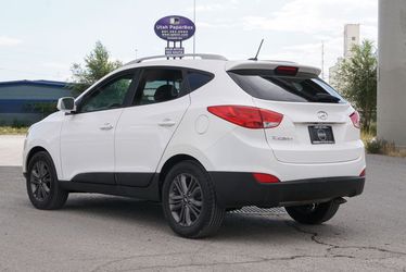 2015 Hyundai Tucson Thumbnail