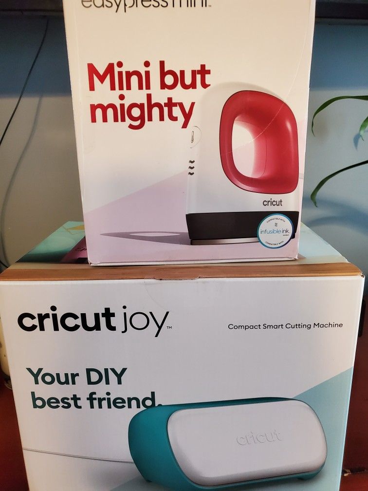 New CRICUT JOY AN MINI PRESS