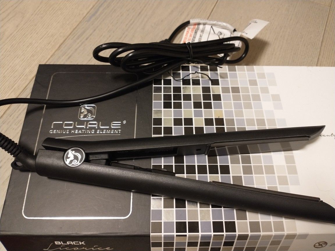 Platinum Genius Heating Element Hair Straightener with 100% Ceramic Plates - Black