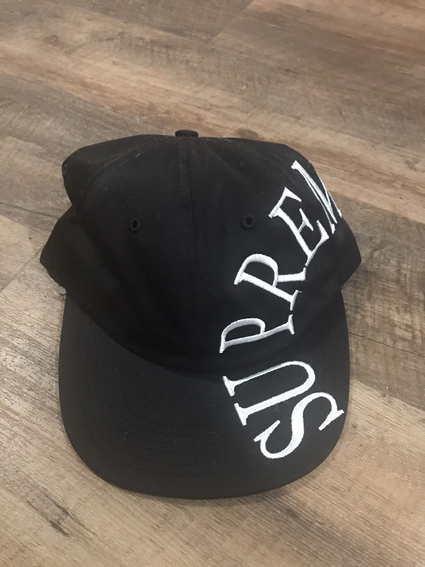 Black Supreme Side Arc Hat SS18
