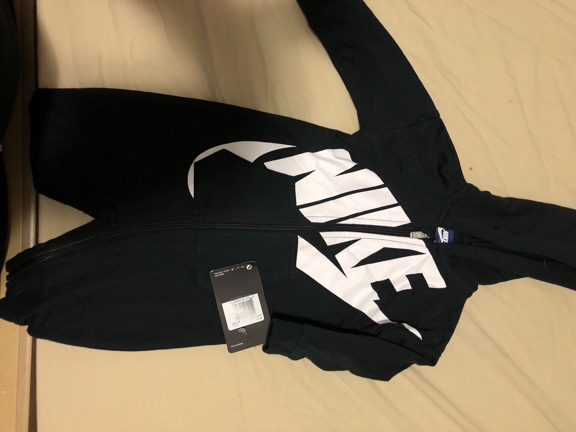 Nike Jumpsuit Black 9-12 month new for Sale in Greensboro, NC - OfferUp