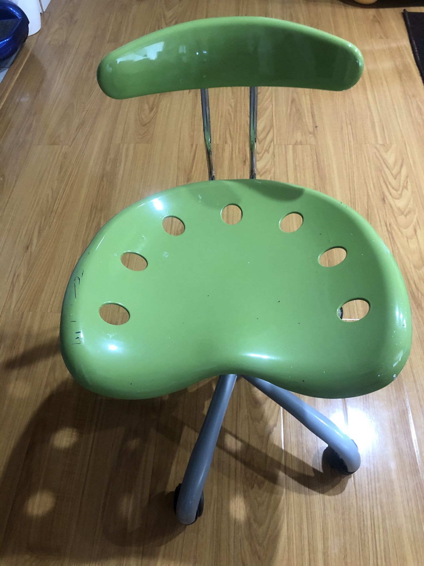 Swivel Tractor Chair