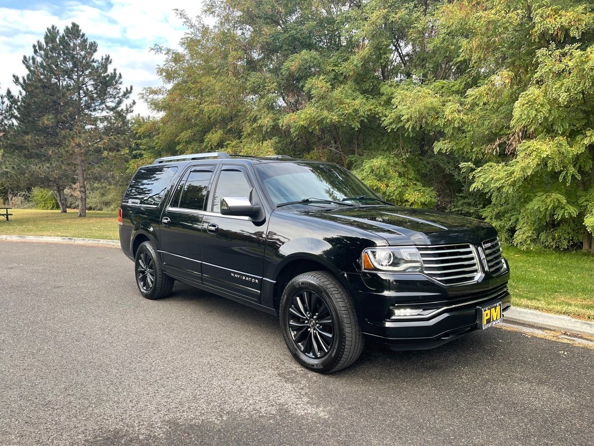 2016 Lincoln Navigator L