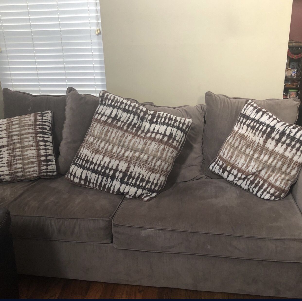 Couch With Fold Out Bed