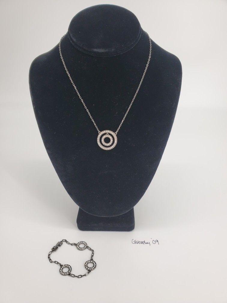 Givenchy Necklace and Bracelet Set