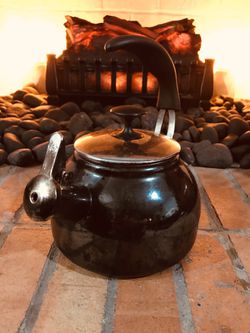 Tea Kettle Pot darker gunmetal grey with lid & whistle Thumbnail