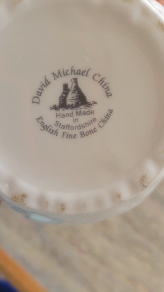 New Michael David China By Staffordshire Fine Bone China Small Pitcher CREAMER