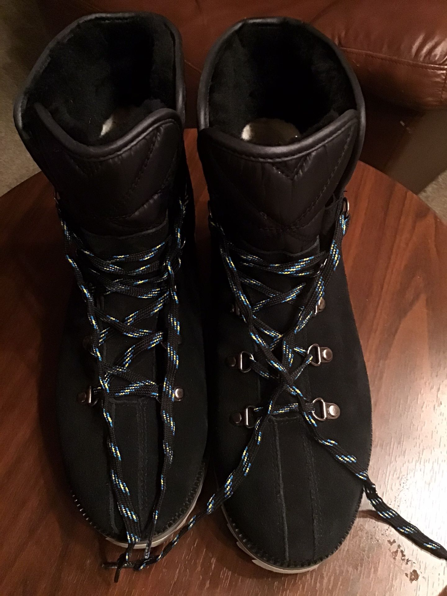 UGG WEATHERPROOF WINTER BOOTS BRAND NEW